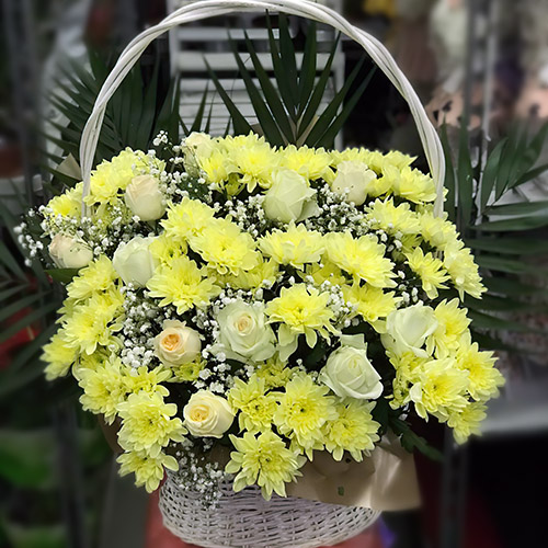 Фото товара Корзина "Жёлтые хризантемы и розы"" в Измаиле