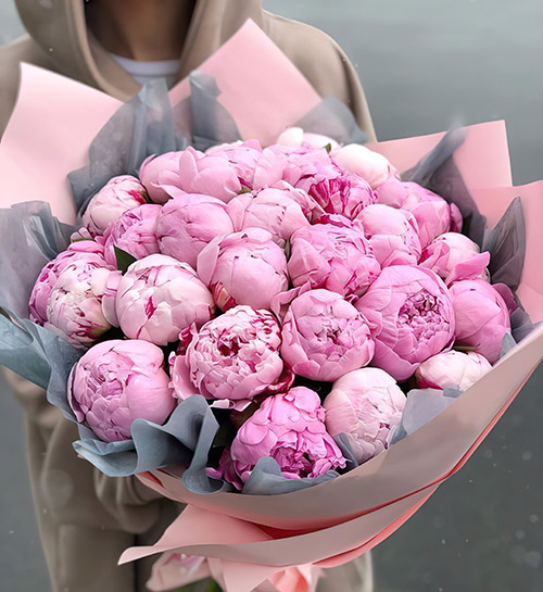 Фото товара 25 розовых пионов в Измаиле